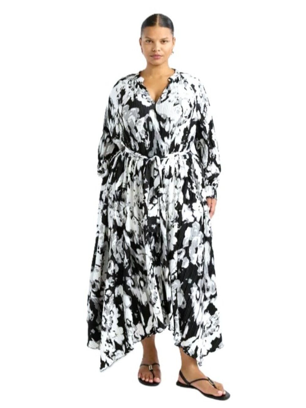 SCOOP Pleated Handkerchief Hem Dress. Plus Size XXL (20)